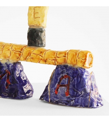 Cerámica escultórica esmaltada de Mad Alvar para artlovers.es